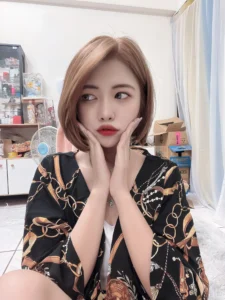 台中傳播服務介紹，專業KTV小姐親切解說消費流程