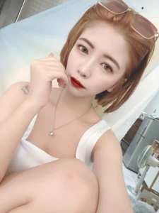 台中傳播服務介紹，專業KTV小姐親切解說消費流程