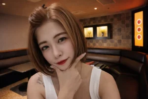 台中KTV包廂氣氛，女生在包廂內掀起氣氛的真實場景